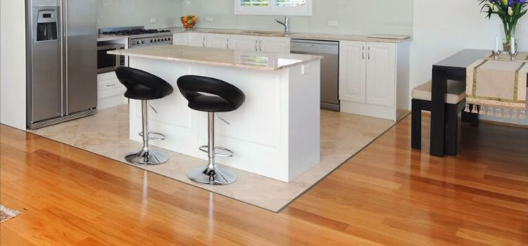 what color hardwood floors with dark cabinets